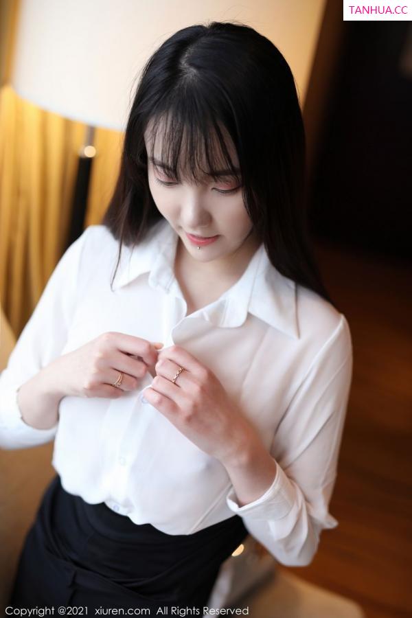 揉揉肉肉  [XiuRen]高清写真图 2021.02.03 No.3076 艾静香第16张图片